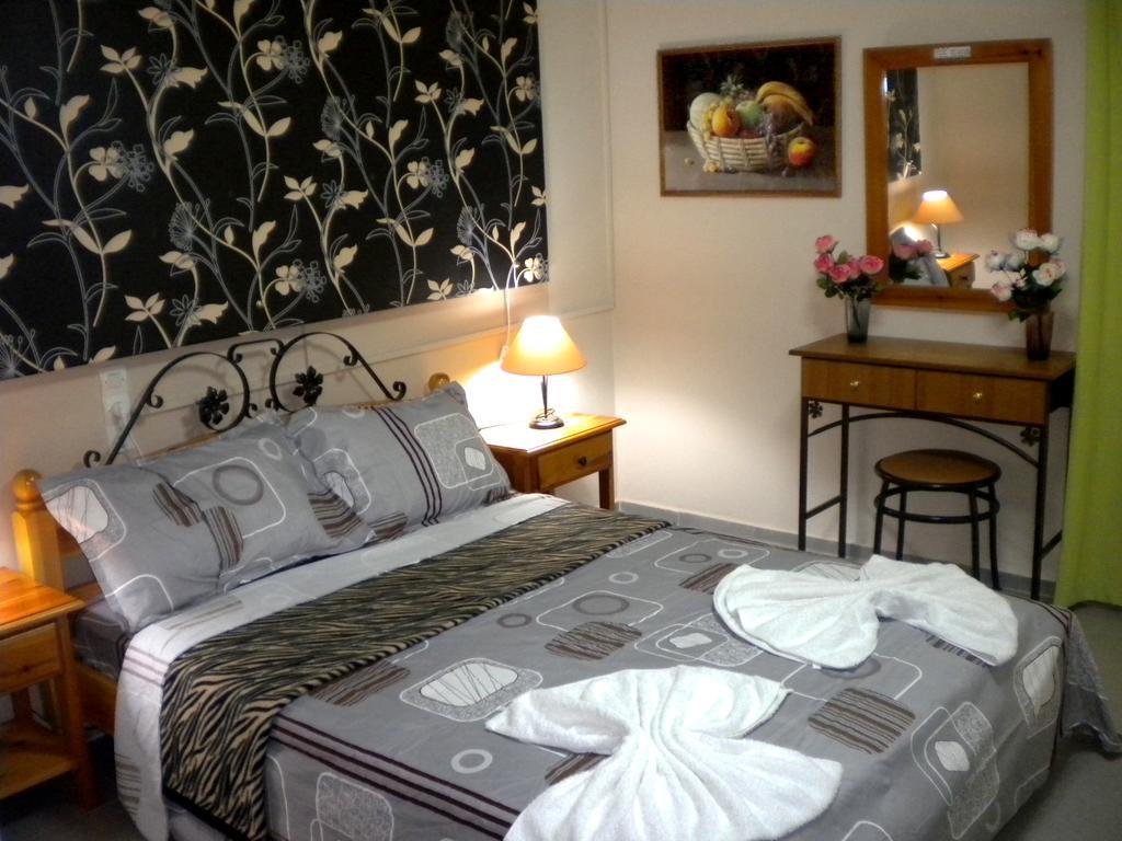 Chios Rooms Myview Karfas Bagian luar foto